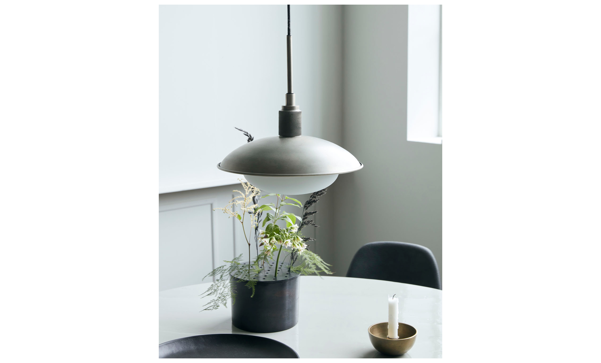 BOSTON Taklampe Gunmetal