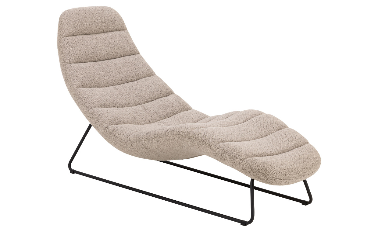 CHARLIE sjeselong lenestol beige i gruppen Stue / Lenestoler hos Sofas & more (0000102481)