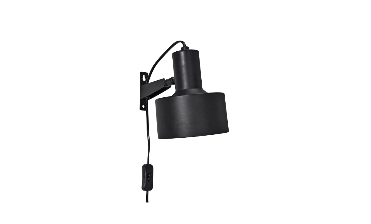 SOLO Vegglampe Sort i gruppen Belysning / Lamper / Vegglamper hos Sofas & more (4162303)