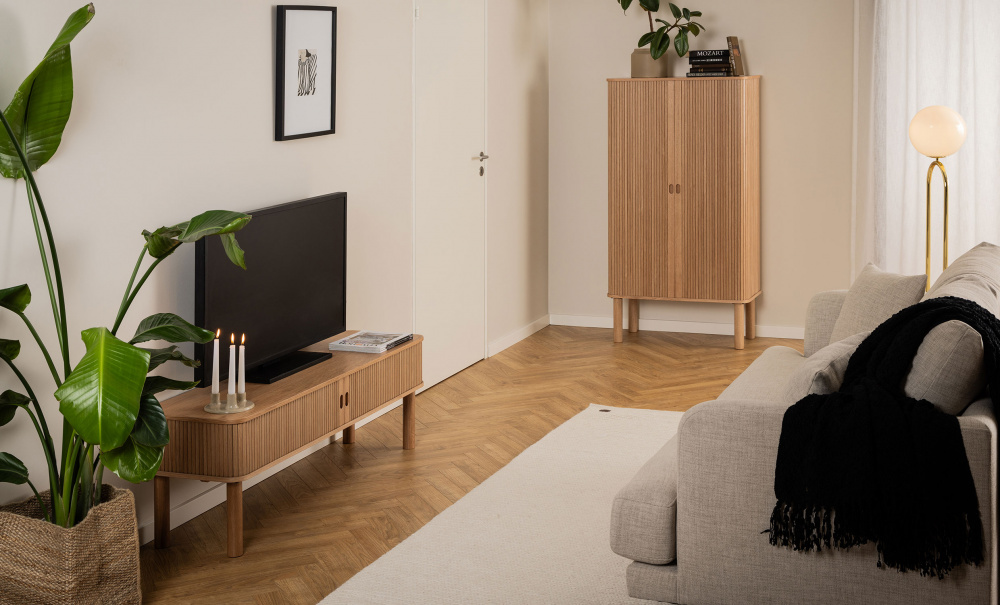 SOLVEIG TV-bord Natur i gruppen Stue / Oppbevaringsmbler / TV-benker hos Sofas & more (0000102750)