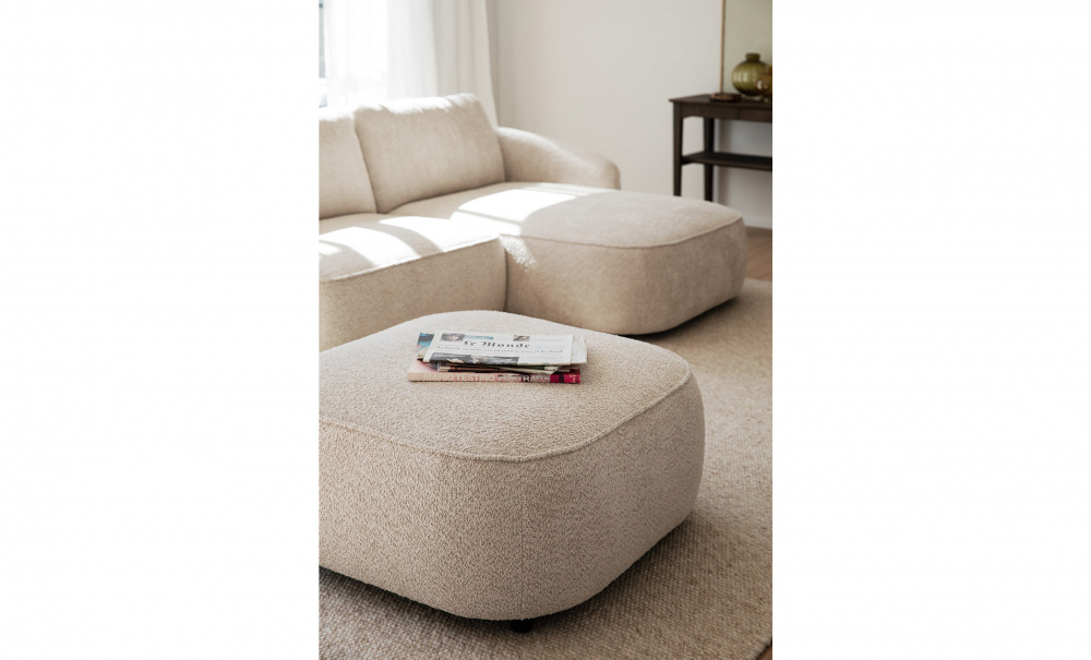 NORRIS Fotskammel Lys beige i gruppen Stue / Sofaer / Fotskamler hos Sofas & more (124565)