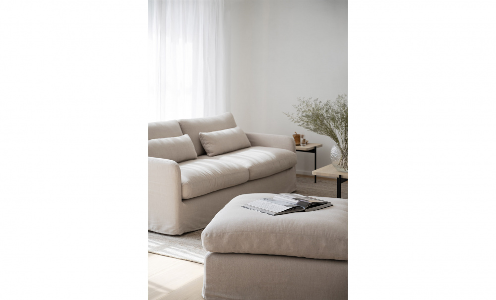 PEYTON Fotskammel Beige i gruppen Stue / Sofaer / Fotskamler hos Sofas & more (125911)