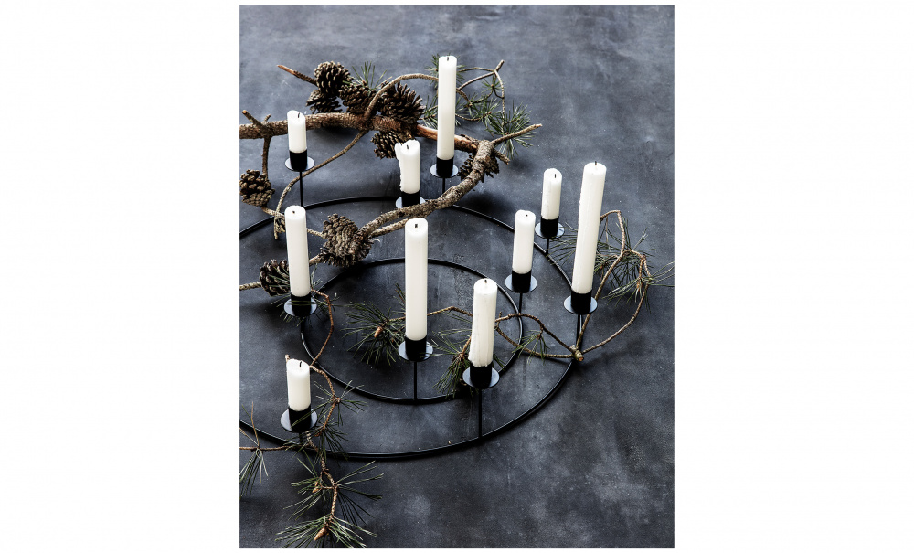 CANDLE Lysestake Svart i gruppen Dekorasjon / Lysestaker og Lykter hos Sofas & more (205340861)