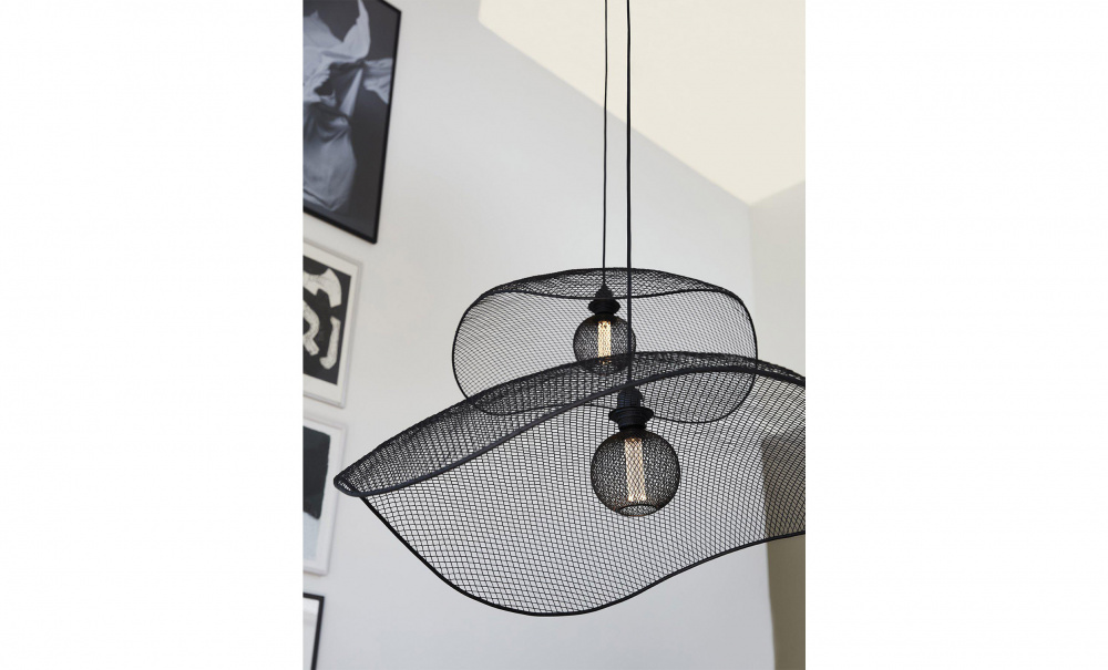 VIVI Taklampe 61cm Sort i gruppen Belysning / Lamper / Taklamper hos Sofas & more (2606103-BT02)