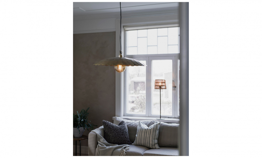 PETAL Taklampe 60 cm Messing i gruppen Belysning / Lamper / Taklamper hos Sofas & more (3616002)