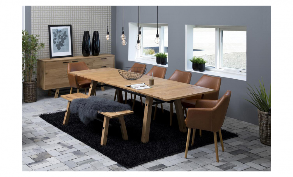 NORTHAM Northam Stol Veganlr Brun i gruppen Soverom / Soveromsmbler / Sittembler hos Sofas & more (55607)