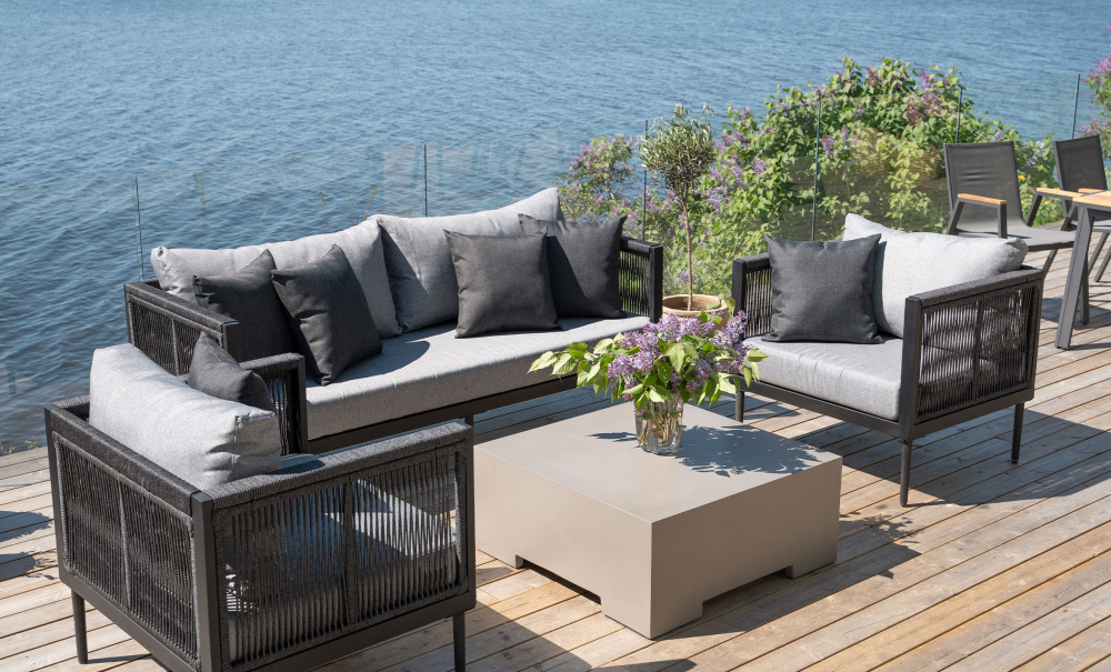 LUGANO Hagesofa i gruppen Utembler / Hagegrupper / Kafgrupper & mbler hos Sofas & more (6703)