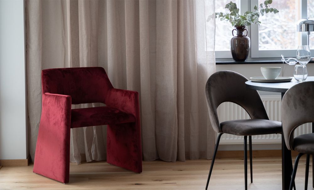 HAILY Stol Velvet Plum i gruppen Stue / Lenestoler / Flyelslenestoler hos Sofas & more (BH-A464-ZF-11)