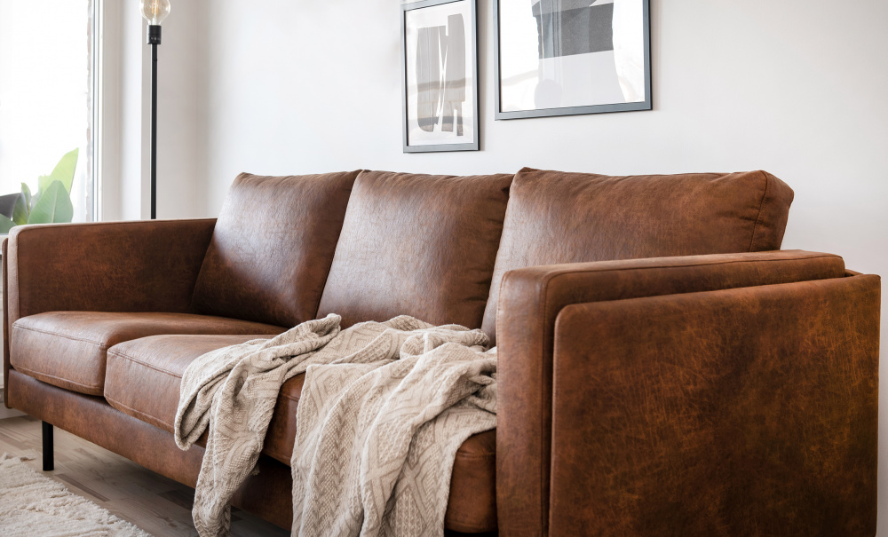 EKSUND 3-seter Cognac i gruppen Stue / Sofaer / Skinnsofaer / hos Sofas & more (EK3SES05)