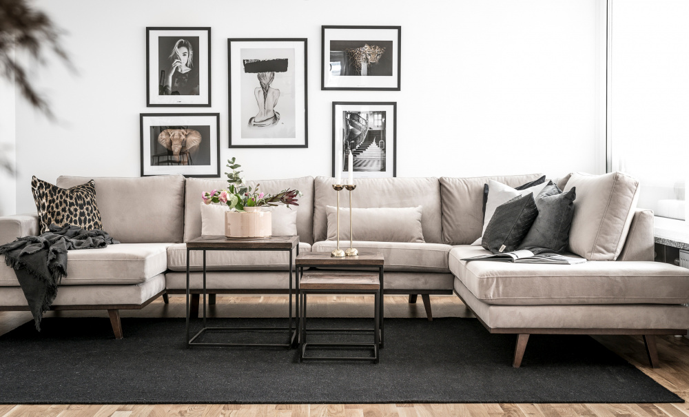 STOCKHOLM U-sofa Hyre Velvet Edition Lys gr i gruppen Stue / Sofaer / Flyelssofaer / hos Sofas & more (STD3ARI91)